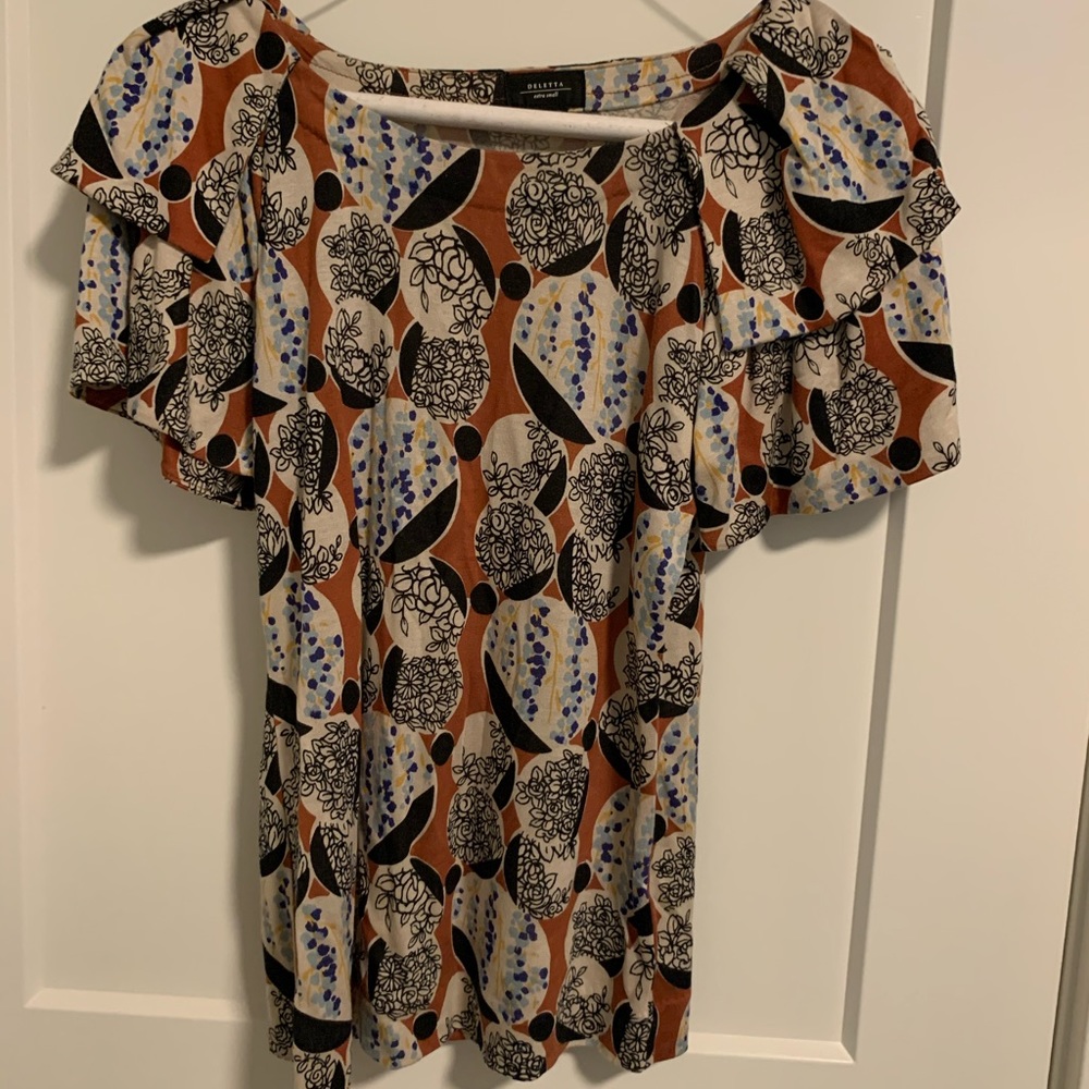 Anthropologie brown print short sleeve shirt XS